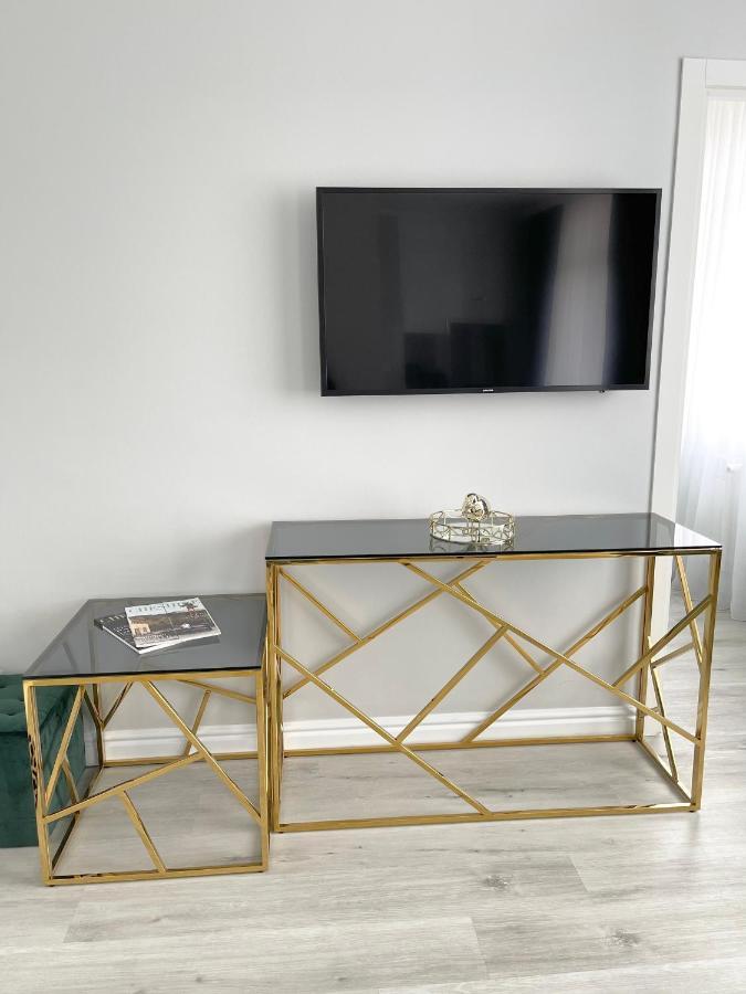 Luxury Emerald Apartments Ирпень Экстерьер фото